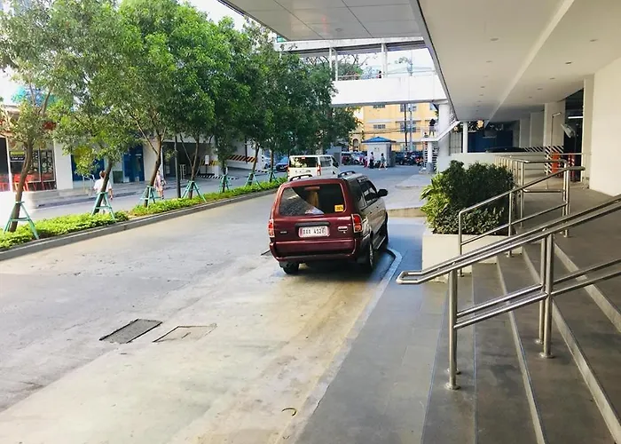 Condotel Grass Residences Hostel Manila